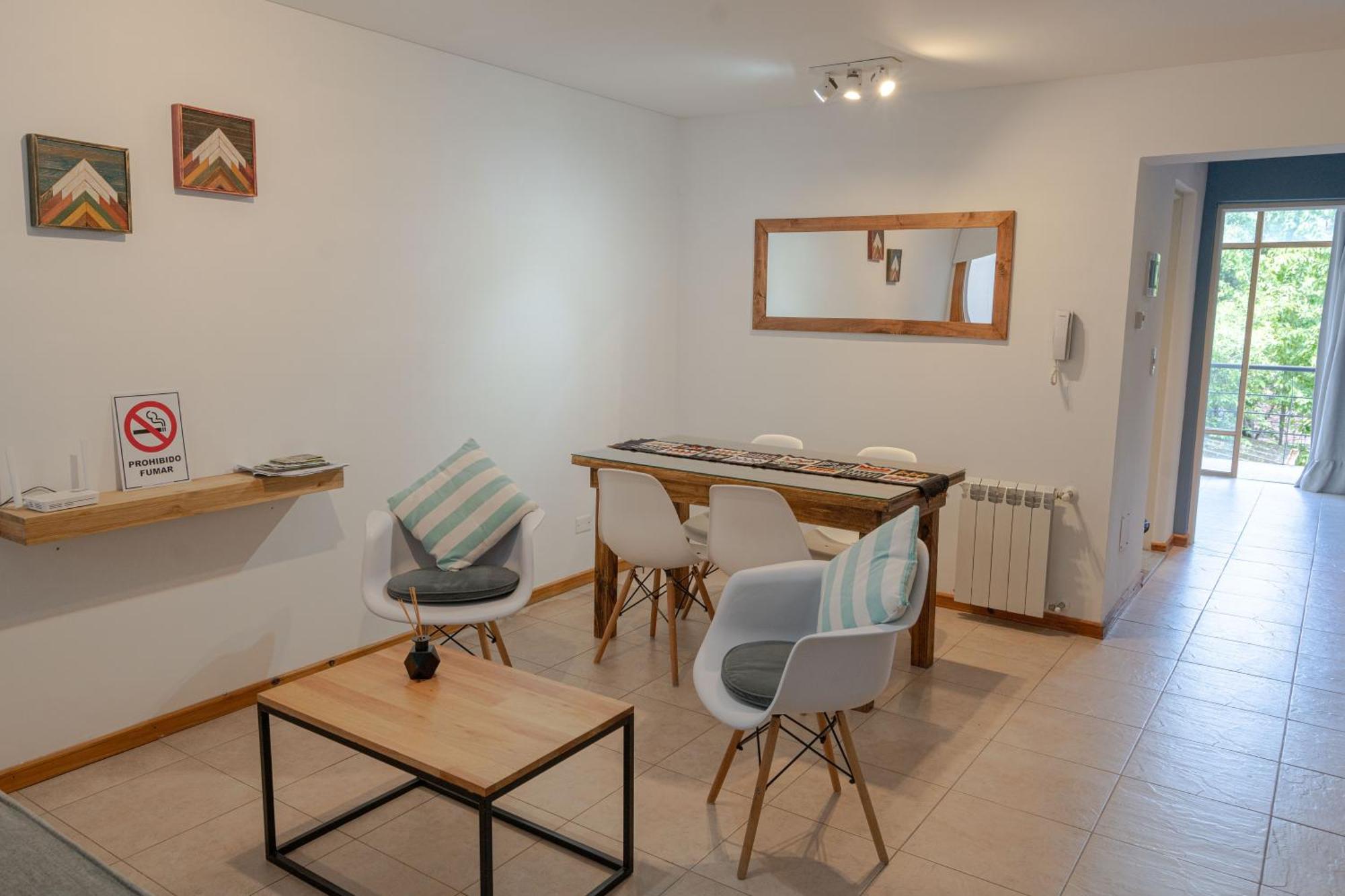 Moderno Departamento Centrico En San Martin De Los Andes - Habitatsma 외부 사진